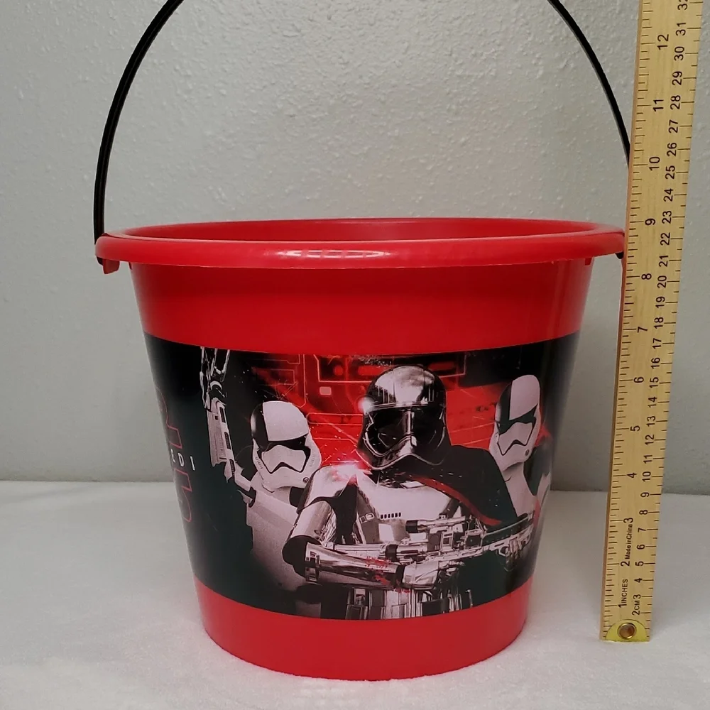 Star Wars Bucket The Last Jedi Storm Trooper Halloween Costume Beach Toys